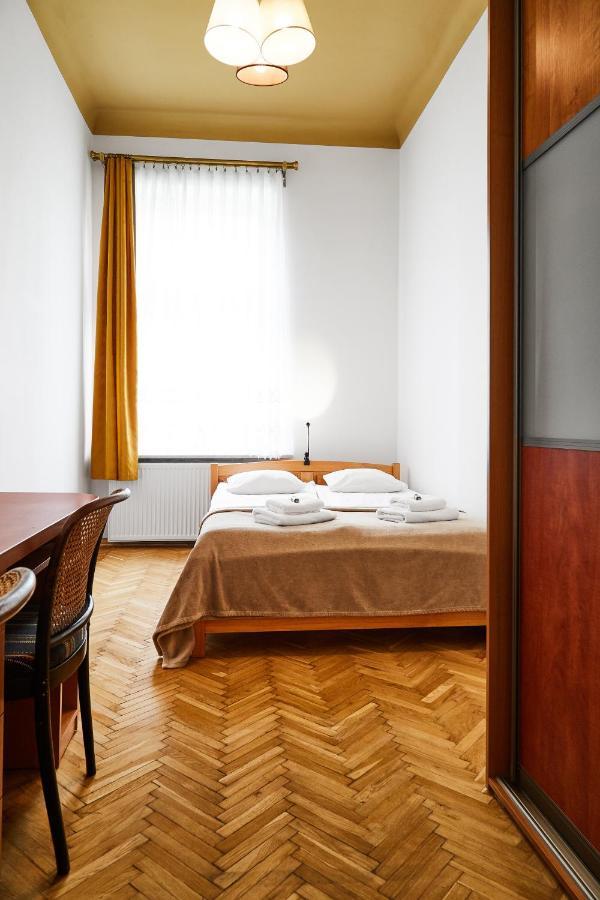 Top Location Apartments Topolowa Street 克拉科夫 外观 照片